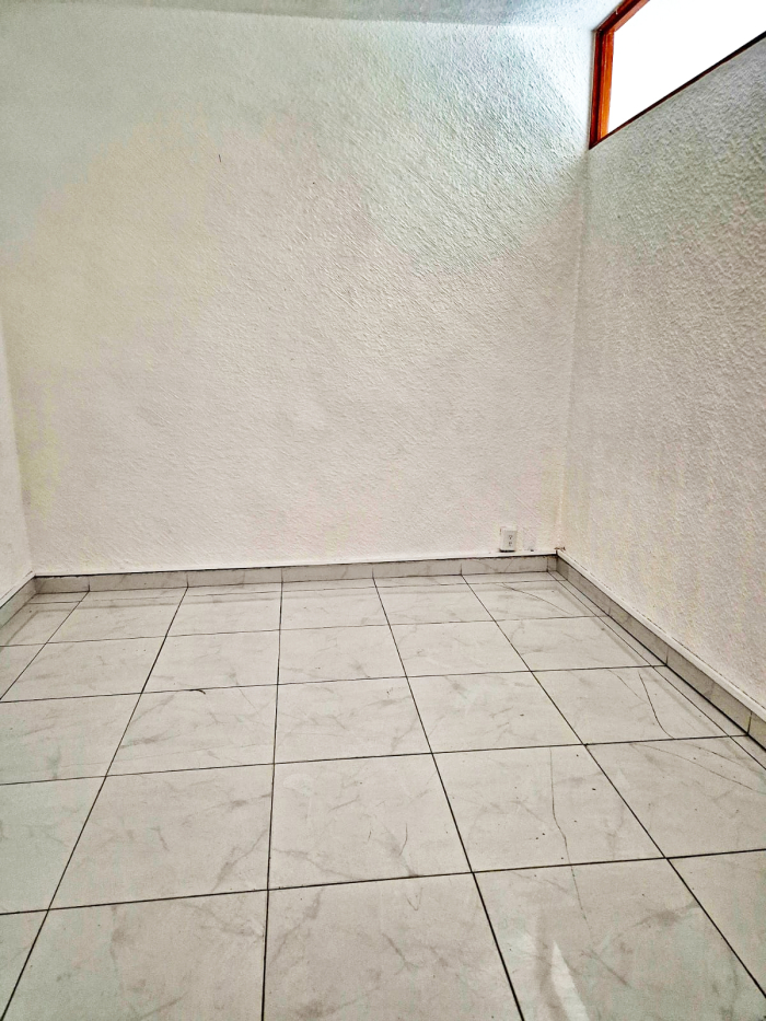 Edificio De 3 Pisos En Venta Uso Amplio Suelo Comercial PB Col. Anzures