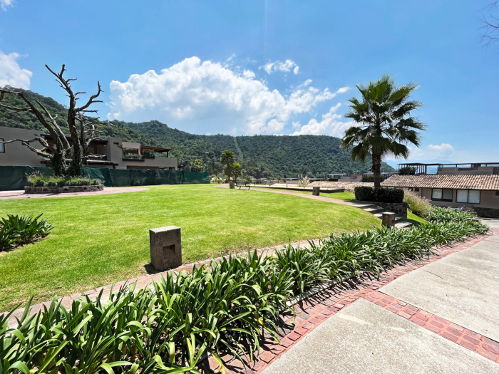 casa en venta en puerta del lago, valle de bravo