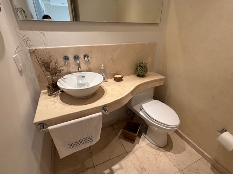 Venta De Departamento, En Jardines De La Herradura