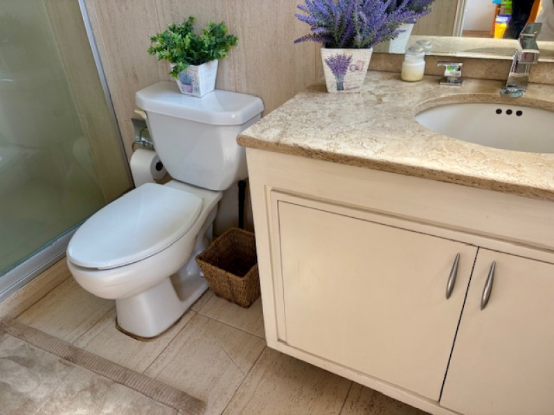 Venta De Departamento, En Jardines De La Herradura