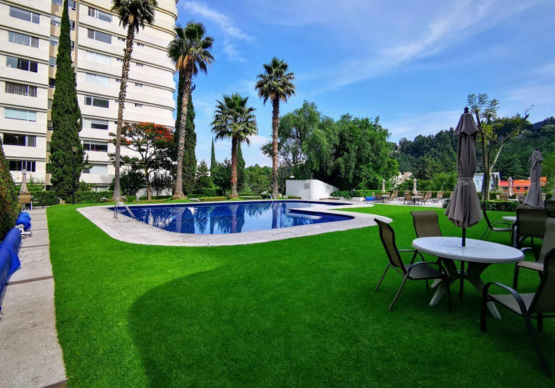 Venta De Departamento, En Jardines De La Herradura