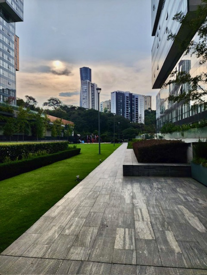 Venta de departamento, en Bosque Real