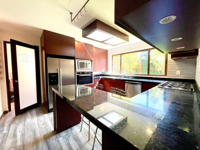 Venta Exclusiva Casa En Bosque De Las Lomas