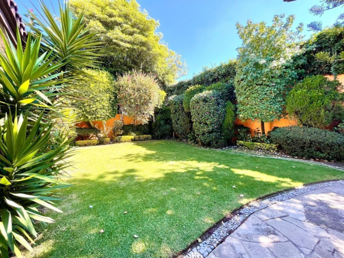 Venta Exclusiva Casa En Bosque De Las Lomas