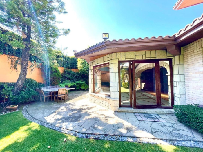 Venta Exclusiva Casa En Bosque De Las Lomas