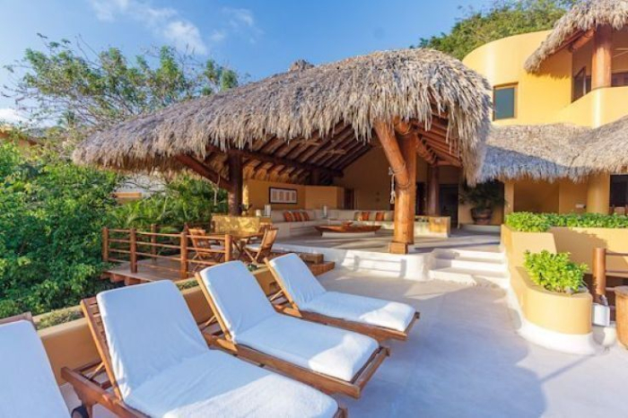 Venta de espectacular casa de playa en Ixtapa, Zihuatanejo