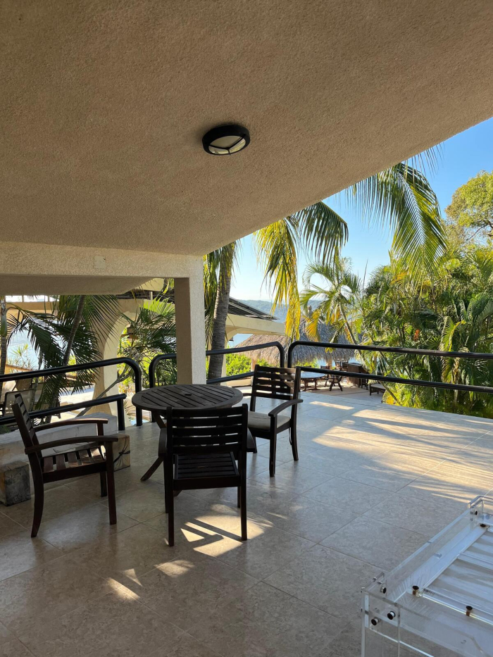 Acapulco, Lomas Del Marqués. Venta Casa 