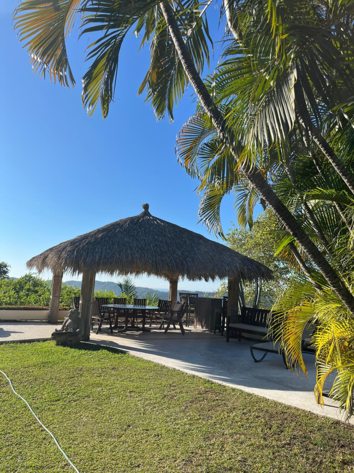 Acapulco, Lomas Del Marqués. Venta Casa 