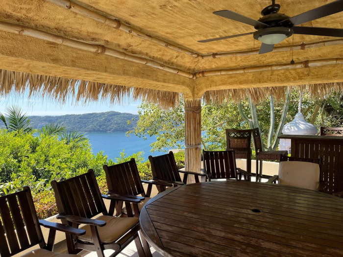 Acapulco, Lomas Del Marqués. Venta Casa 