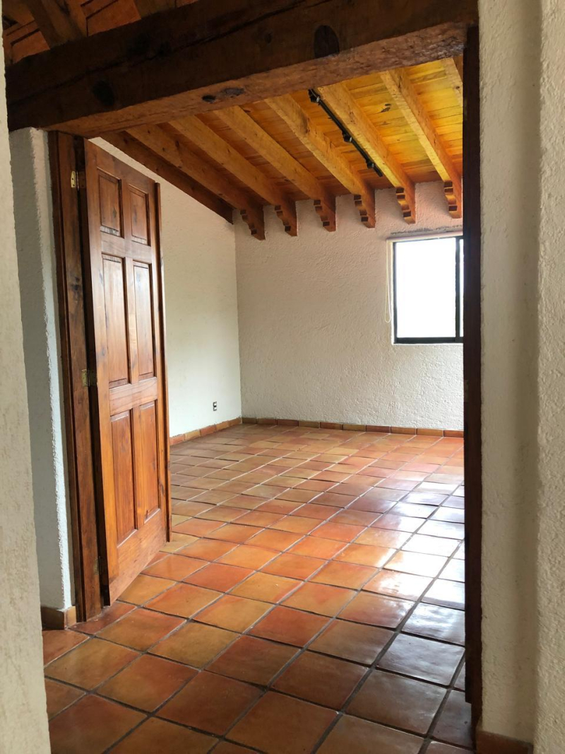 Casa En Renta En Lomas De Bezares