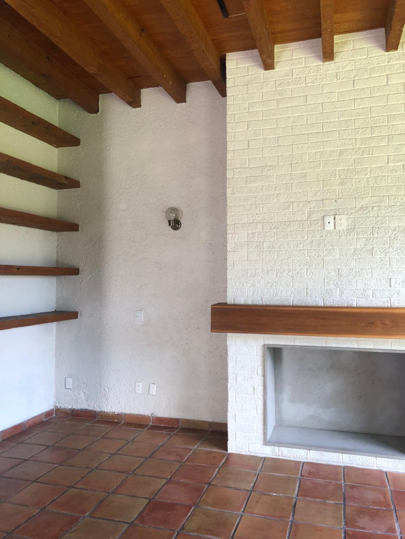 Casa En Renta En Lomas De Bezares