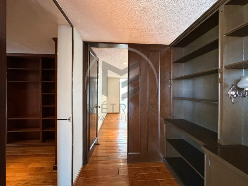 Casa en venta en Lomas de Chapultepec �?? Sierra Paracaima