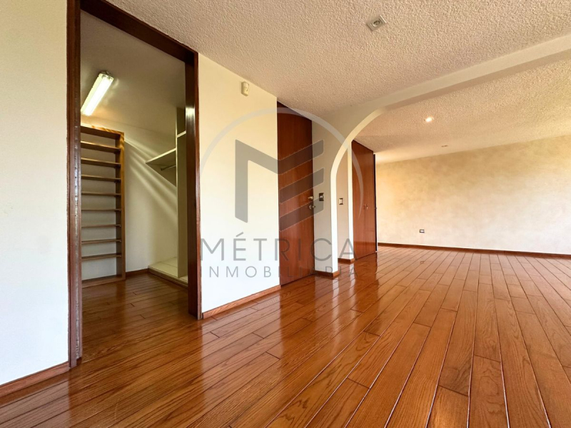 Casa en venta en Lomas de Chapultepec �?? Sierra Paracaima