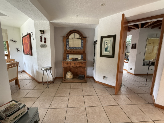 Linda casa Condominio La Cima, muy cerca de Santa Fe.