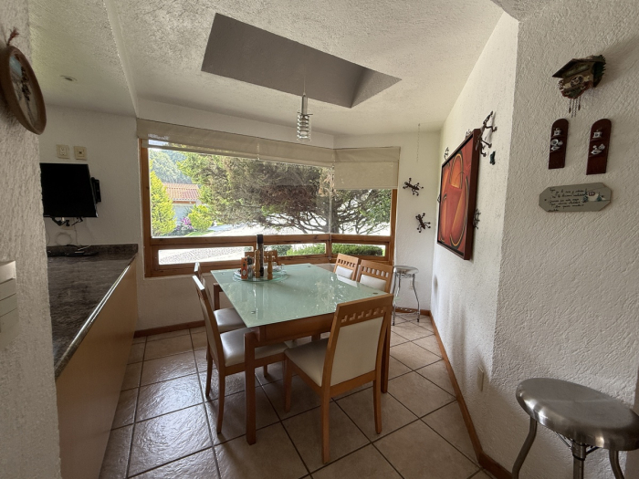 Linda casa Condominio La Cima, muy cerca de Santa Fe.