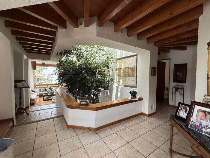 Linda casa Condominio La Cima, muy cerca de Santa Fe.