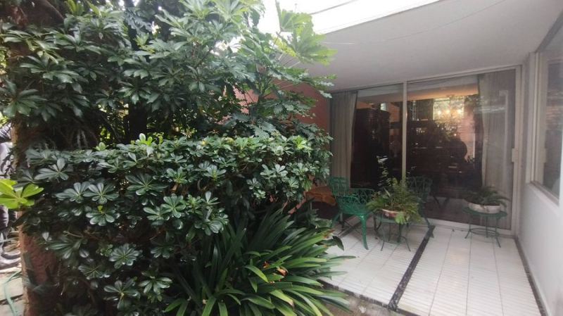 Casa En Venta Y Terreno En Jardines De Coyoacan