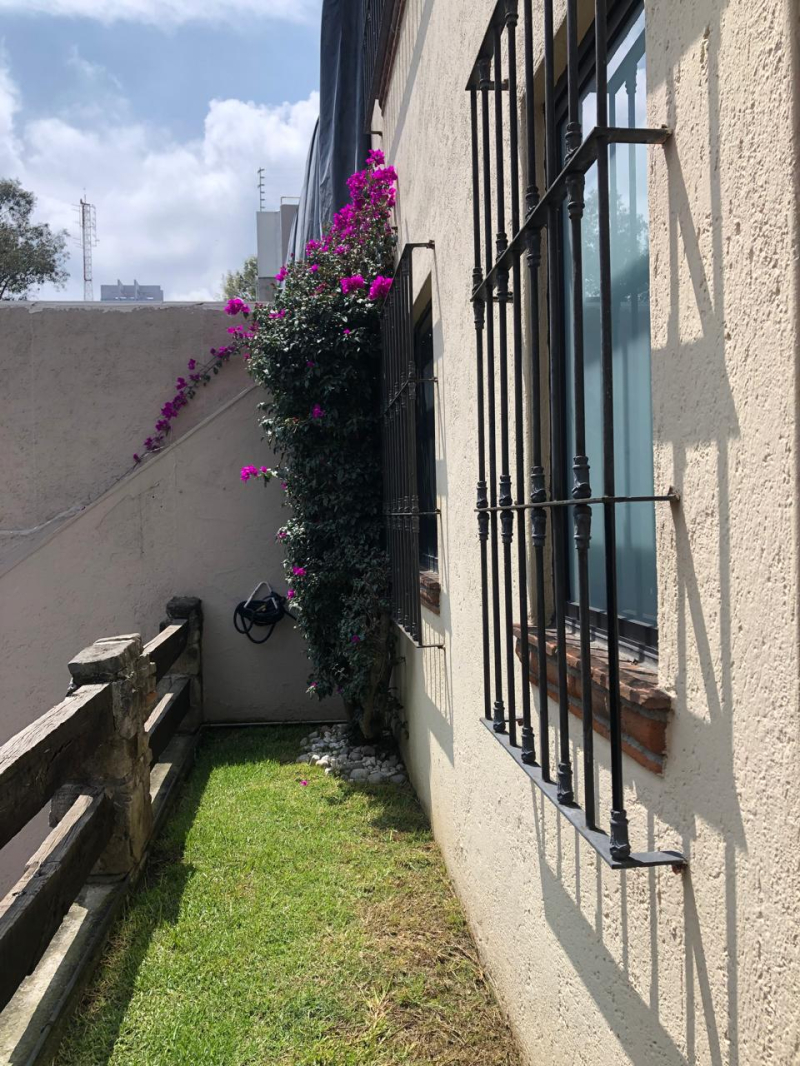 Casa En Venta En Paseo De Las Lomas