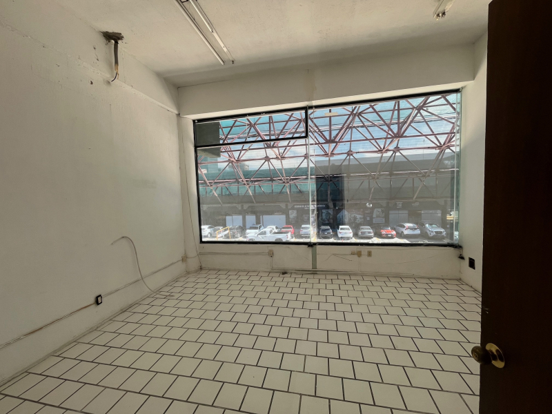 Local Comercial En Venta En Plaza Exhimoda Guadalajara