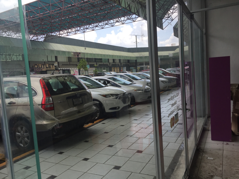 Local Comercial En Renta En Vallarta Poniente