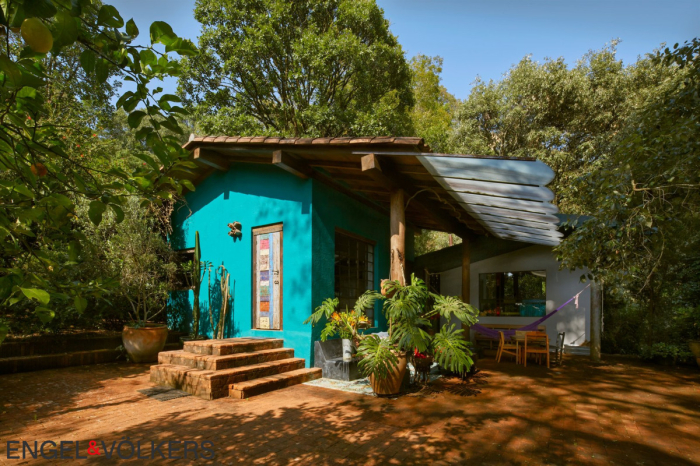 Casa En Venta En Valle De Bravo. AH0 ART VILLA
