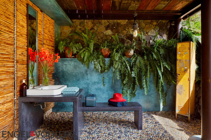 Casa En Venta En Valle De Bravo. AH0 ART VILLA