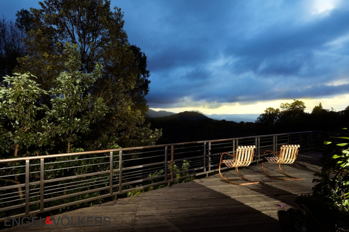 Casa En Venta En Valle De Bravo. AH0 ART VILLA