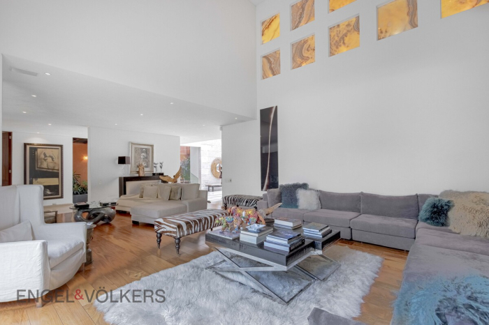 Casa De Lujo En Venta En Jardines Del Pedregal | 4 Recámaras | 1,588 M²