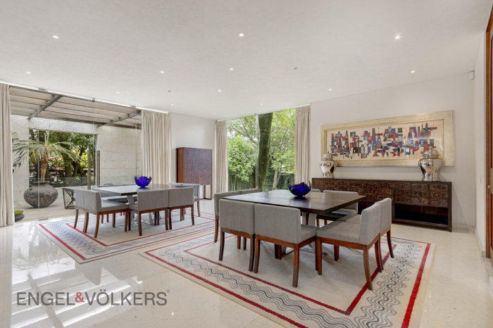 Casa De Lujo En Venta En Jardines Del Pedregal | 4 Recámaras | 1,588 M²