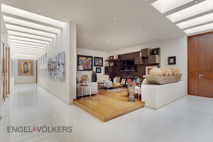 Casa De Lujo En Venta En Jardines Del Pedregal | 4 Recámaras | 1,588 M²