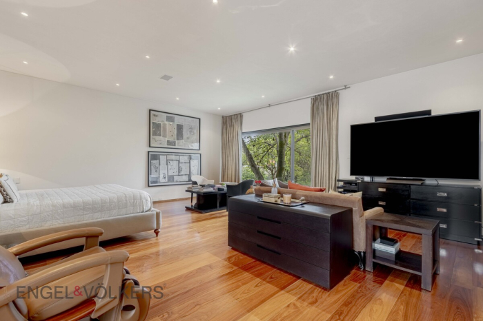 Casa De Lujo En Venta En Jardines Del Pedregal | 4 Recámaras | 1,588 M²