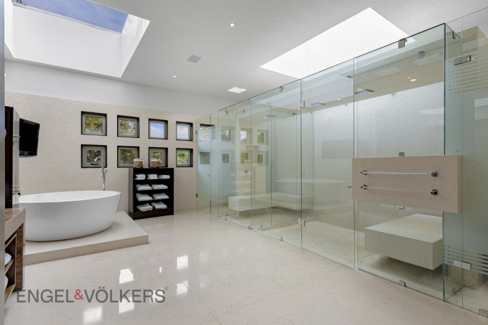 Casa De Lujo En Venta En Jardines Del Pedregal | 4 Recámaras | 1,588 M²