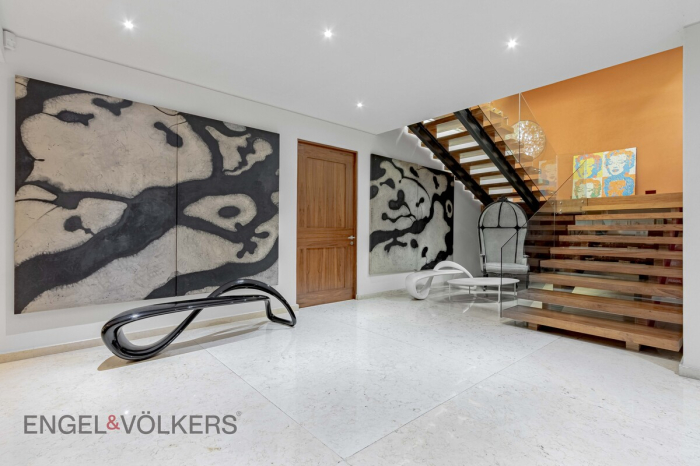 Casa De Lujo En Venta En Jardines Del Pedregal | 4 Recámaras | 1,588 M²