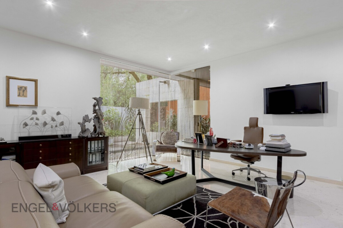 Casa De Lujo En Venta En Jardines Del Pedregal | 4 Recámaras | 1,588 M²