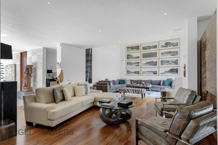 Casa De Lujo En Venta En Jardines Del Pedregal | 4 Recámaras | 1,588 M²