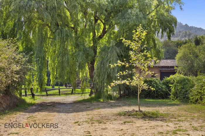 Terreno En Venta En Batán Chico. Idal Para Ranchete, Lares La Asunción, Valle De Bravo.