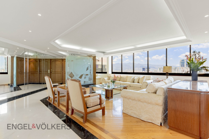 Penthouse De Lujo En Renta Hacienda Del Ciervo