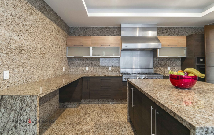 Casa En Venta, Bosques De Las Lomas.