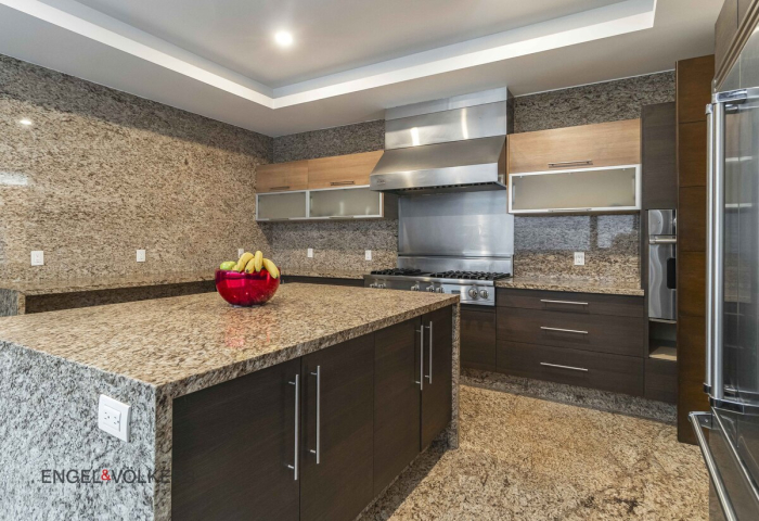 Casa En Venta, Bosques De Las Lomas.