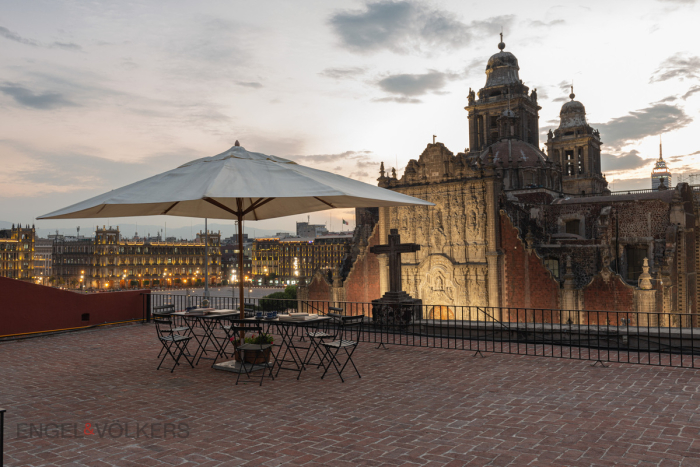 Edificio Comercial En Renta Seminario 12, Centro Histórico CDMX