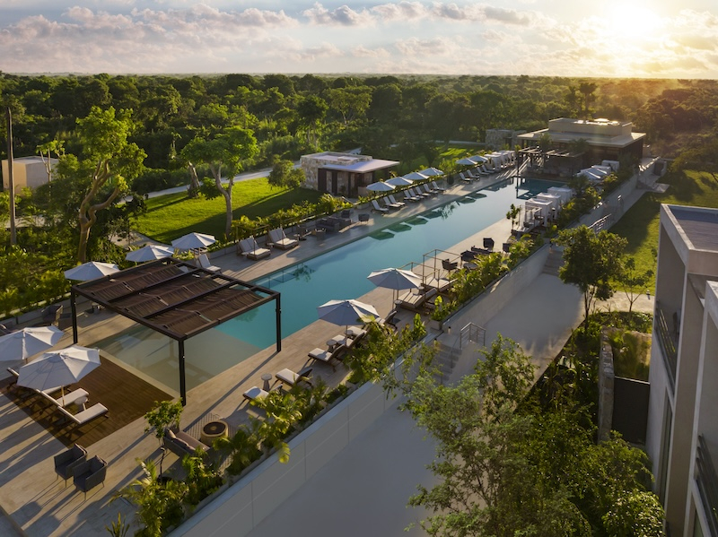 Penthouse De Lujo En Venta Hacienda Xcanatun 2 Recámaras , 2.5 Baños