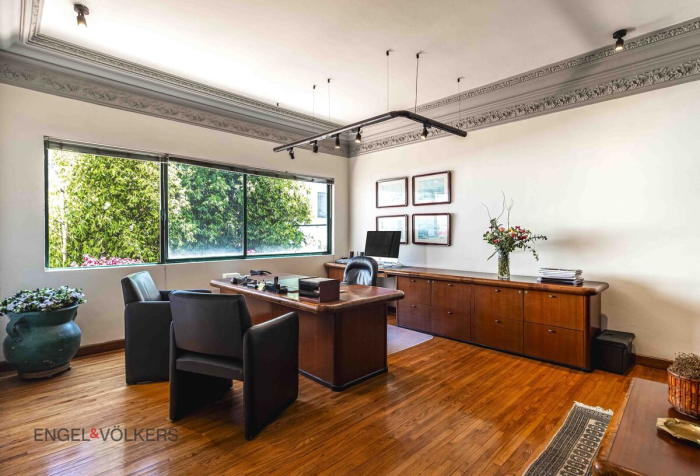 Casa En Venta En Polanco. Uso De Suelo Para Oficinas