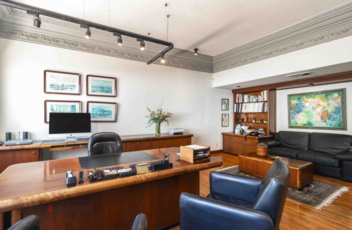 Casa En Venta En Polanco. Uso De Suelo Para Oficinas