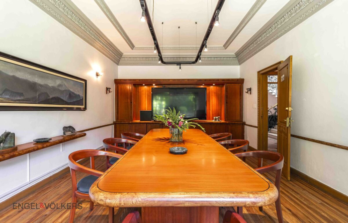 Casa En Venta En Polanco. Uso De Suelo Para Oficinas