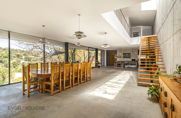 Casa En Venta En Condado De Sayavedra. Residencia Industrial . Termínala A Tu Gusto