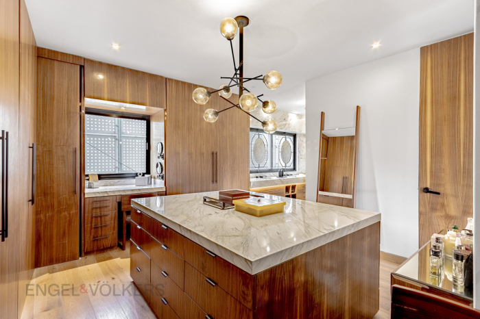 VENTA DEPARTAMENTO DE LUJO EN LA PUNTA