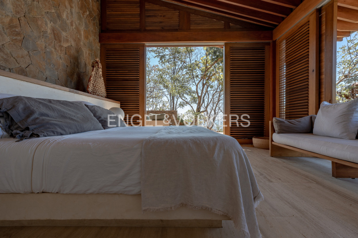 VENTA CASA CUACHALALA, MAZUNTE, OAXACA.