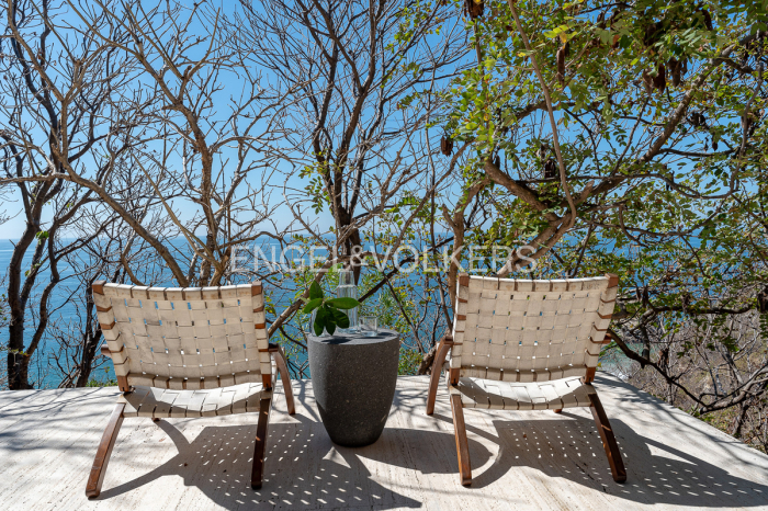 VENTA CASA CUACHALALA, MAZUNTE, OAXACA.