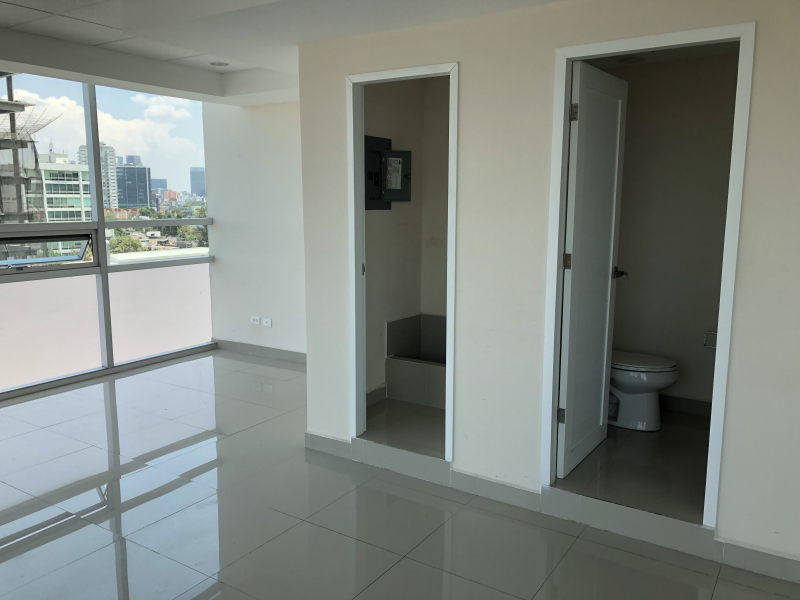 Oficina en Venta en Granada