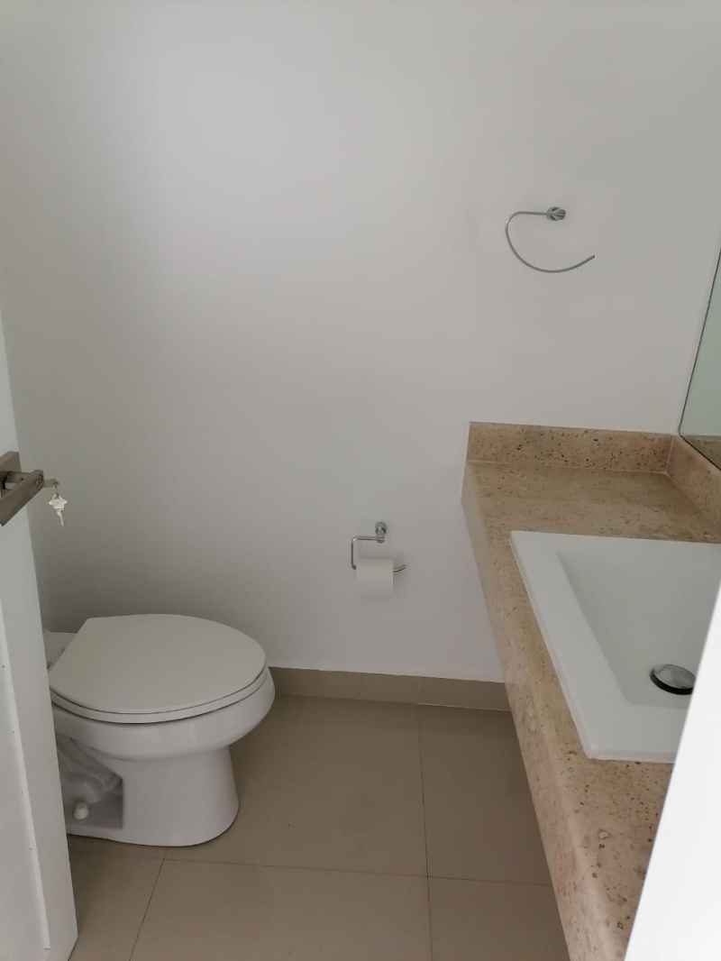 Oficina en Venta en Granada